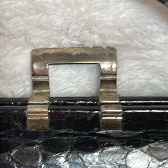 Vintage Lesco Black Faux Alligator Handbag - Picture 4 of 13